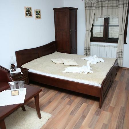 Oazis Guesthouse Loveč Exteriér fotografie